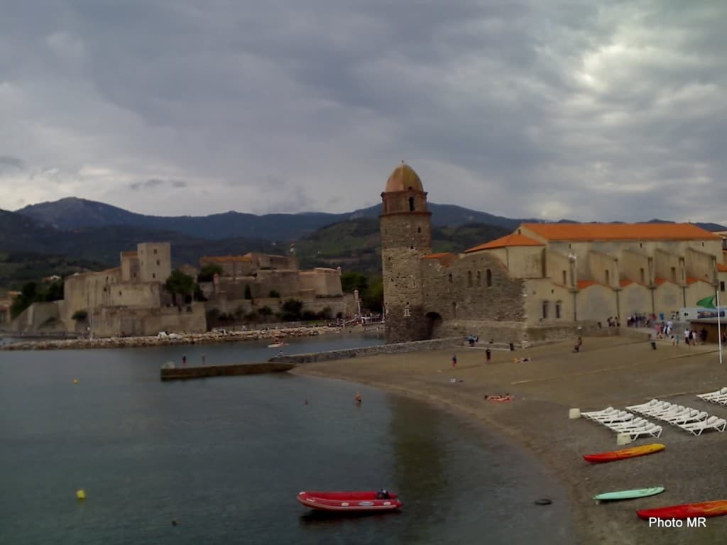COLLIOURES  LA PLAGE 20 08 2014 11H30