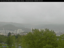 Clermont-Ferrand - Campus - vue Puy de Dôme 