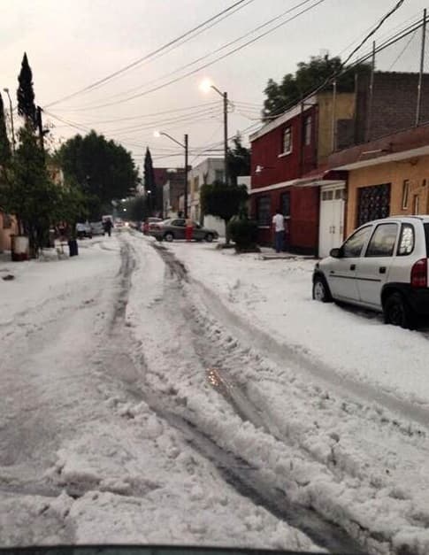 Image d'illustration pour Orage de grêle à Mexico