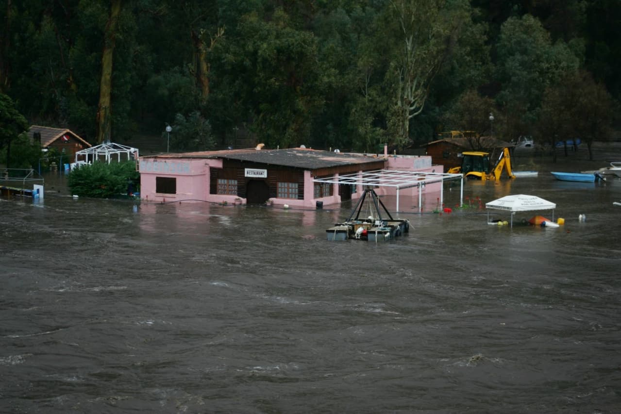 Image d'illustration pour Dépression Stéphanie - pluie et vent fort au Sud