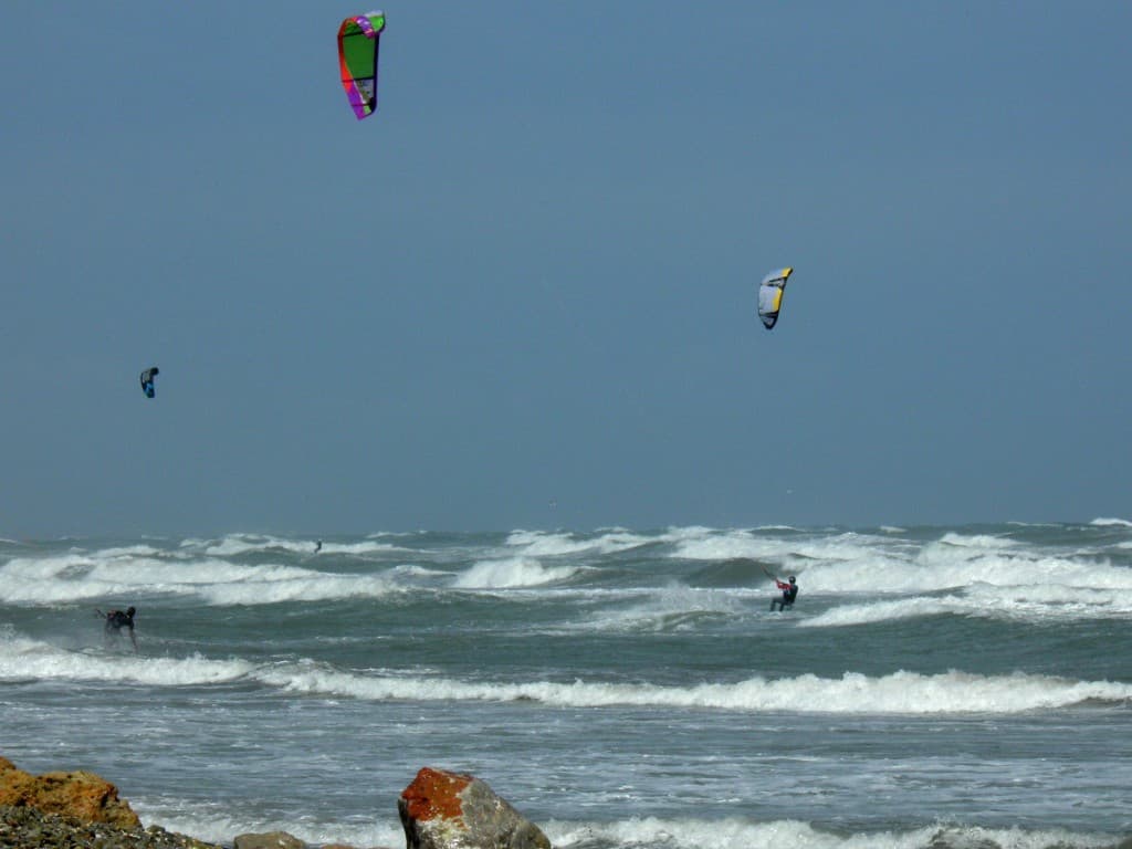 cet après midi la méditerranée houleuse